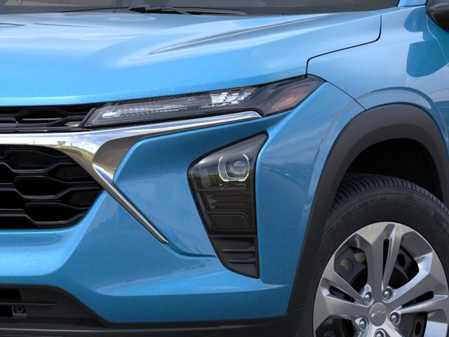 New 2026 Chevrolet Trax LS w/ Driver Confidence Package FWD image 10