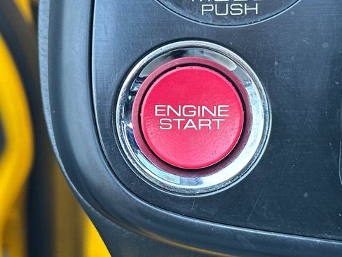 Used 2004 Honda S2000 image 26