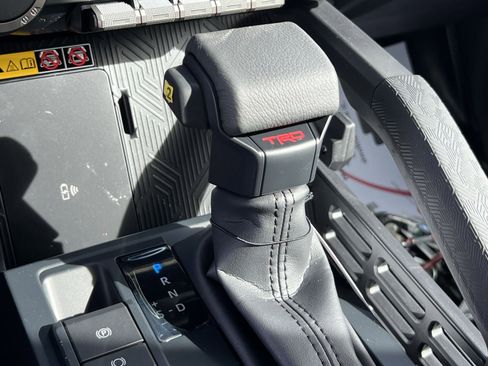 New 2025 Toyota Tacoma TRD Off-Road image 17