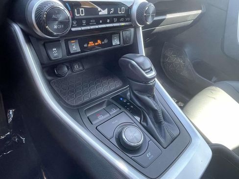 Used 2023 Toyota RAV4 XSE image 39