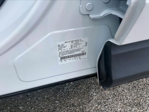 Used 2019 Ford Edge SEL w/ Equipment Group 201A FWD image 32