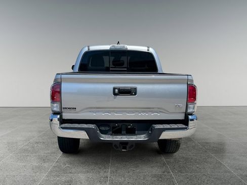 Used 2023 Toyota Tacoma TRD Off-Road AWD/4WD image 5