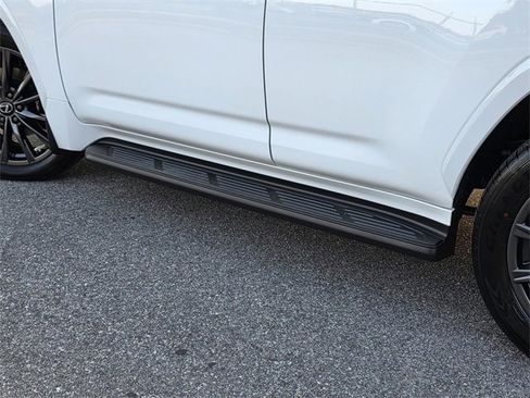 New 2025 Lexus LX 600 F Sport image 38