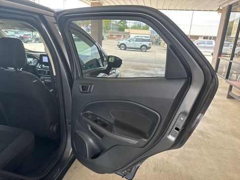 Used 2021 Ford EcoSport SE image 20