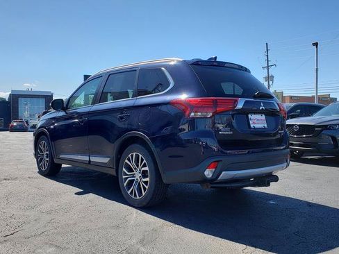 Used 2018 Mitsubishi Outlander GT AWD/4WD image 6