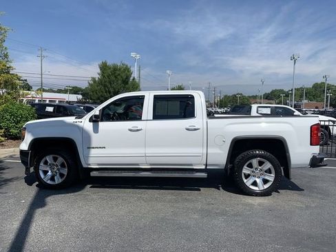 Used 2015 GMC Sierra 1500 SLE w/ SLE Value Package AWD/4WD image 5