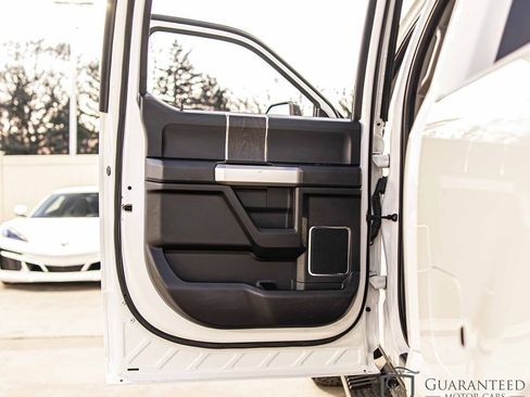 Used 2020 Ford F350 Lariat image 32