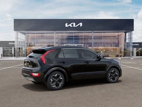 New 2026 Kia Niro Wind FWD image 6