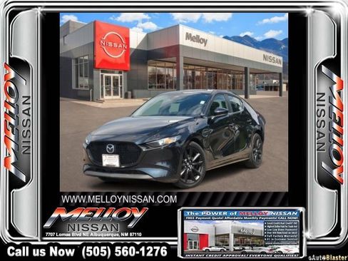Used 2024 MAZDA MAZDA3 s FWD image 1