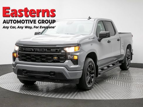 Used 2024 Chevrolet Silverado 1500 Custom AWD/4WD image 1