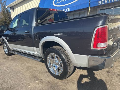 Used 2017 RAM 1500 Laramie AWD/4WD image 15