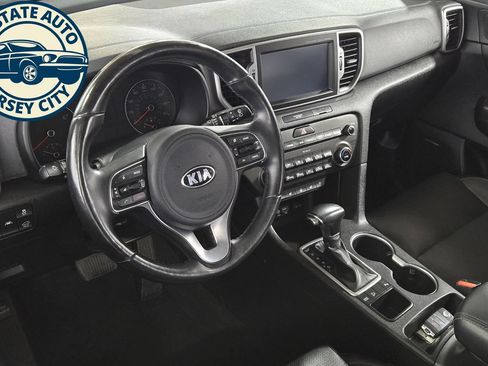Used 2017 Kia Sportage EX w/ EX Technology Package FWD image 11