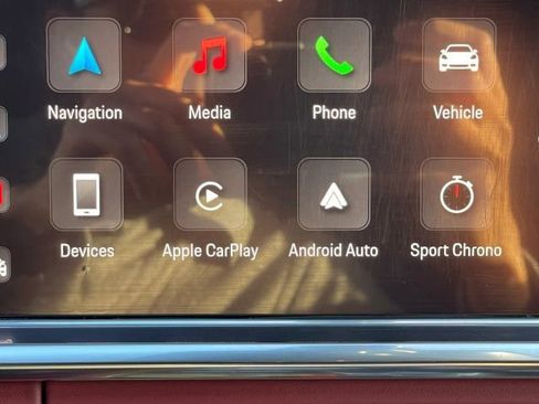 Used 2022 Porsche Panamera 4S image 28