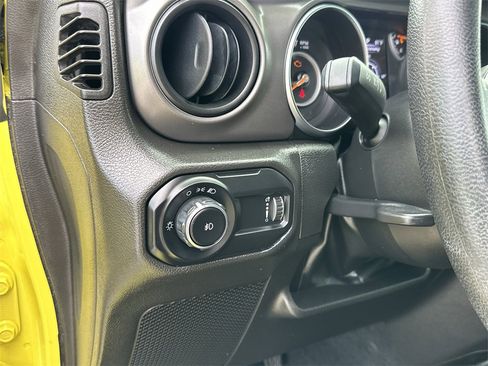 Used 2023 Jeep Wrangler Sport image 18