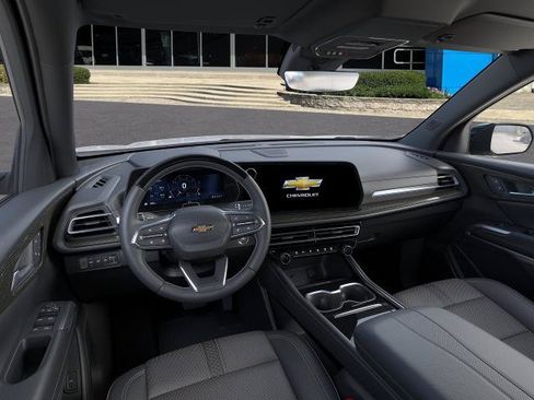 New 2026 Chevrolet Traverse High Country w/ LPO, Floor Liner Package AWD/4WD image 39