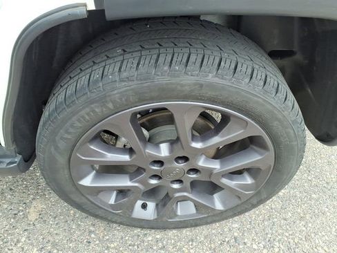 Used 2021 Jeep Compass Latitude AWD/4WD image 21