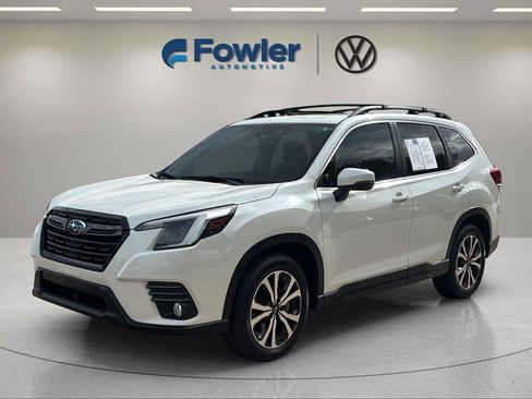 Used 2023 Subaru Forester Limited AWD/4WD image 3