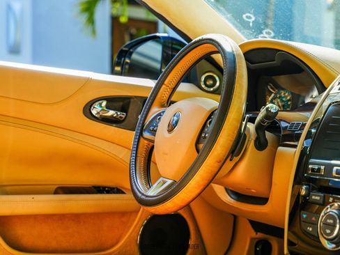 Used 2014 Jaguar XK Convertible image 40