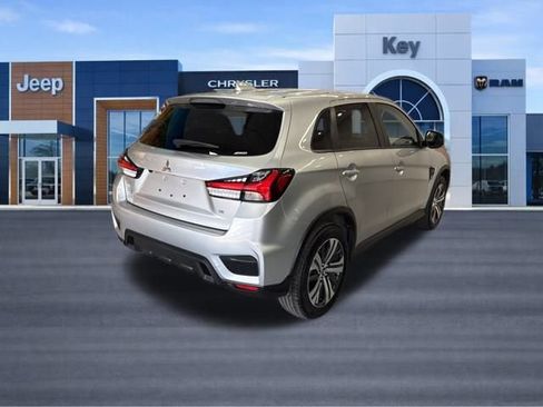 Used 2024 Mitsubishi Outlander Sport SE image 6