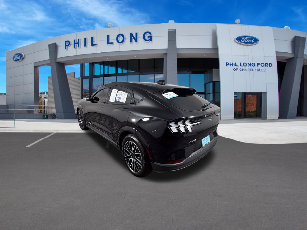 Used 2026 Ford Mustang Mach-E Premium AWD/4WD image 3