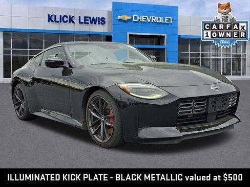 Used 2024 Nissan Z Performance w/ Floor Mat Package RWD image 1