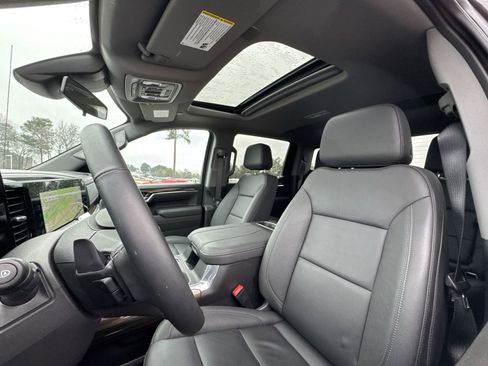 Used 2025 Chevrolet Silverado 1500 LT Trail Boss w/ LT Trail Boss Premium Package image 28