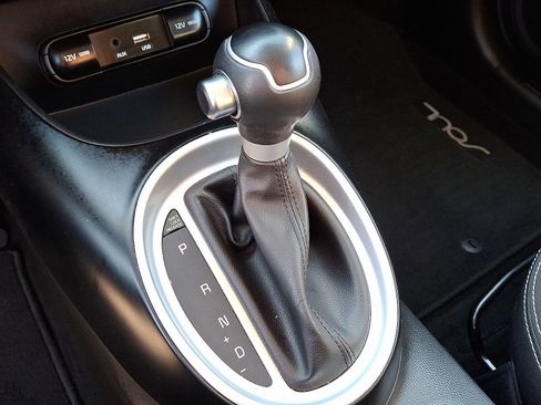 Used 2018 Kia Soul image 13