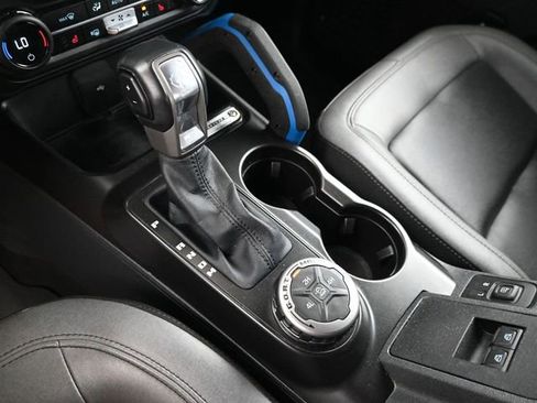 Used 2023 Ford Bronco Black Diamond image 24