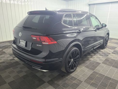 Used 2021 Volkswagen Tiguan SE R-Line AWD/4WD image 11