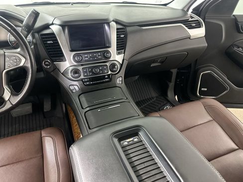 Used 2019 Chevrolet Tahoe Premier w/ Premier Plus Edition AWD/4WD image 20