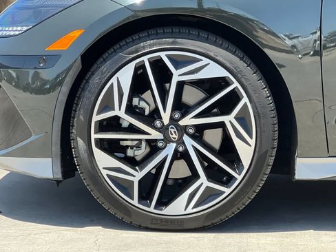 Certified 2023 Hyundai Ioniq 6 Limited RWD image 27