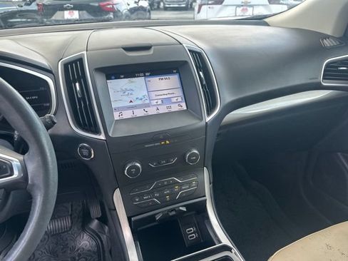 Used 2019 Ford Edge SEL w/ Equipment Group 201A FWD image 15
