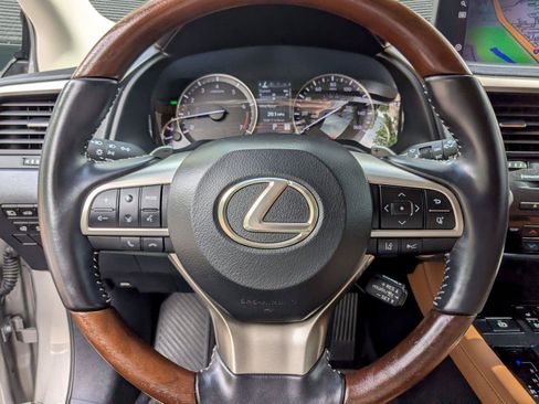 Certified 2021 Lexus RX 350L FWD w/ Premium Package image 10