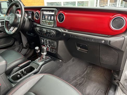 Used 2023 Jeep Wrangler Rubicon image 48