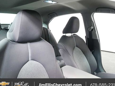 Used 2022 Toyota Camry LE image 20