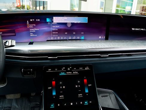Used 2025 Cadillac Escalade IQ Luxury 2 w/ LPO, Premium Carpet Package AWD/4WD image 36