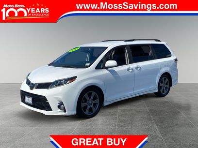 Used 2019 Toyota Sienna SE