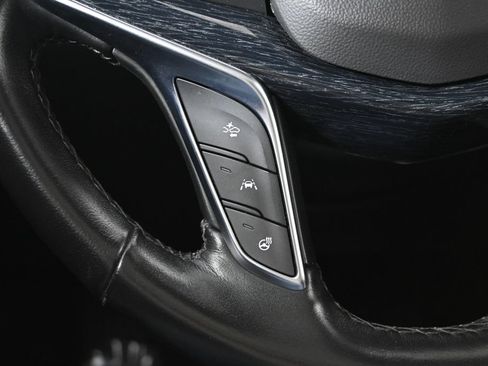 Used 2024 Cadillac XT5 Premium Luxury AWD/4WD image 39