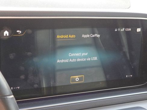 Used 2020 Mercedes-Benz GLE 350 4MATIC w/ Premium Package image 11