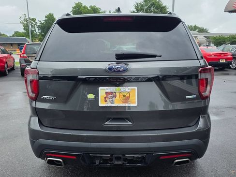 Used 2017 Ford Explorer Sport w/ Equipment Group 401A AWD/4WD image 6