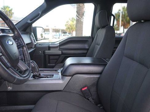 Used 2016 Ford F150 XLT w/ Equipment Group 302A Luxury AWD/4WD image 11