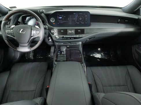Used 2021 Lexus LS 500 AWD w/ Interior Upgrade Package image 38