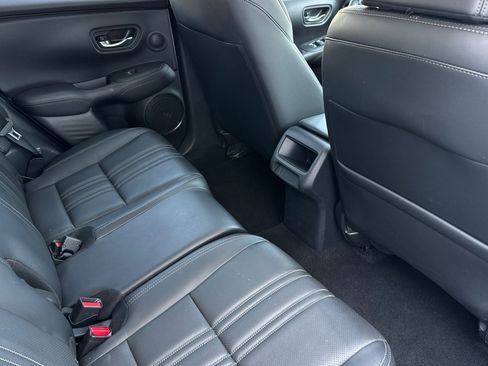 Used 2025 Honda HR-V EX-L image 32