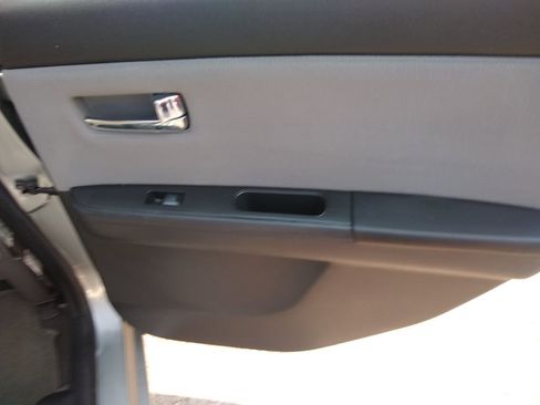 Used 2011 Nissan Sentra 2.0 S w/ Convenience Pkg image 22