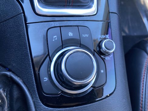 Used 2014 MAZDA MAZDA3 i Grand Touring image 30