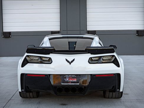 Used 2017 Chevrolet Corvette Z06 image 9