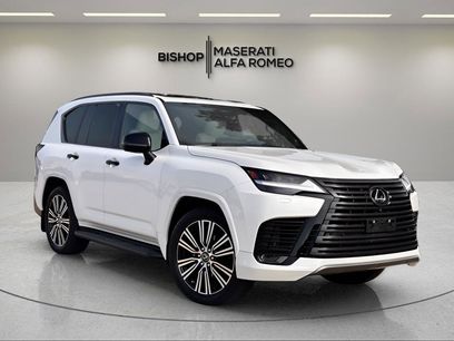 Used 2023 Lexus LX 600 4WD w/ Appearance Package