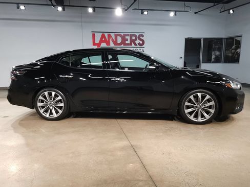 Used 2020 Nissan Maxima Platinum w/ Sport Mat Group FWD image 8