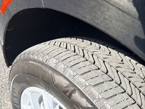 Certified 2024 Chevrolet Equinox LT w/ LPO, Floor Liner Package AWD/4WD image 10