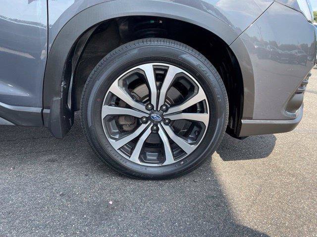 Used 2023 Subaru Forester Limited AWD/4WD image 39